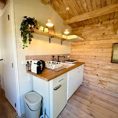 New Charming Scandinavian Eco House With Garden And Jacuzzi Prázdninový dům