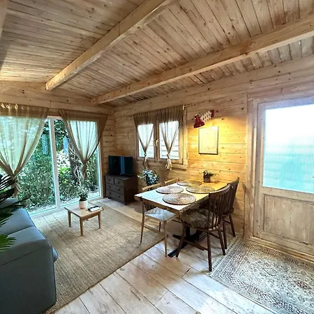 New Charming Scandinavian Eco House With Garden And Jacuzzi Prázdninový dům *