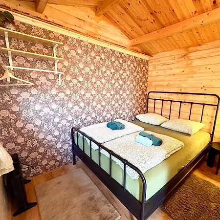 Charming Scandinavian Eco House With Private Garden And Jacuzzi Between Amsterdam Haarlem And Schiphol Airport Hébergement de vacances