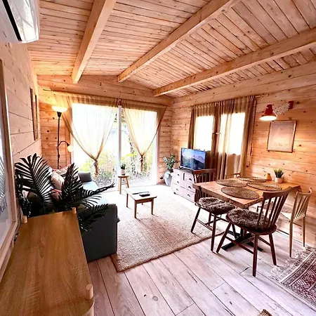 Charming Scandinavian Eco House With Private Garden And Jacuzzi Between Amsterdam Haarlem And Schiphol Airport Hébergement de vacances