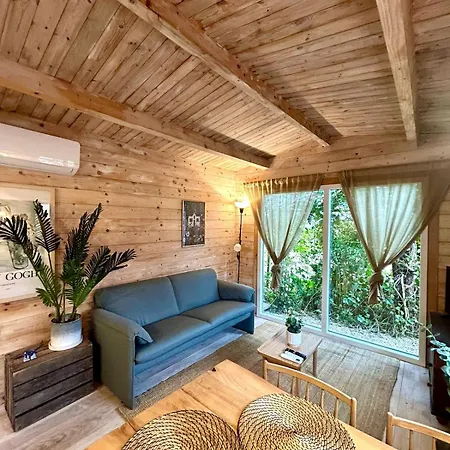 Charming Scandinavian Eco House With Private Garden And Jacuzzi Between Amsterdam Haarlem And Schiphol Airport Hébergement de vacances *