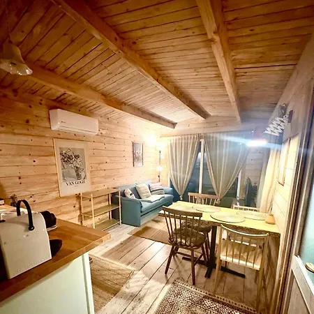 Charming Scandinavian Eco House With Private Garden And Jacuzzi Between Amsterdam Haarlem And Schiphol Airport * Vijfhuizen