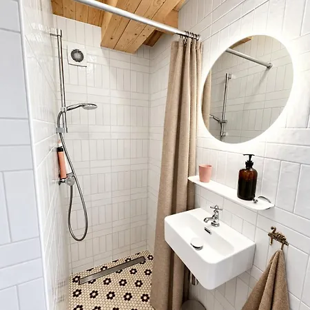 Charming Scandinavian Eco House With Private Garden&jacuzzi Between Amsterdam Haarlem&schiphol Airport * Vijfhuizen