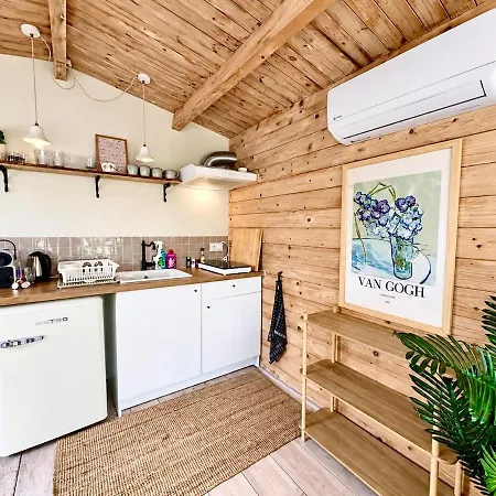 Vakantiehuis Charming Scandinavian Eco House With Private Garden&jacuzzi Between Amsterdam Haarlem&schiphol Airport