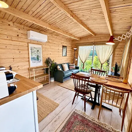 Charming Scandinavian Eco House With Private Garden&jacuzzi Between Amsterdam Haarlem&schiphol Airport Vakantiehuis