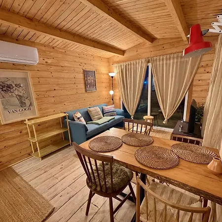 Charming Scandinavian Eco House With Private Garden&jacuzzi Between Amsterdam Haarlem&schiphol Airport * Vijfhuizen