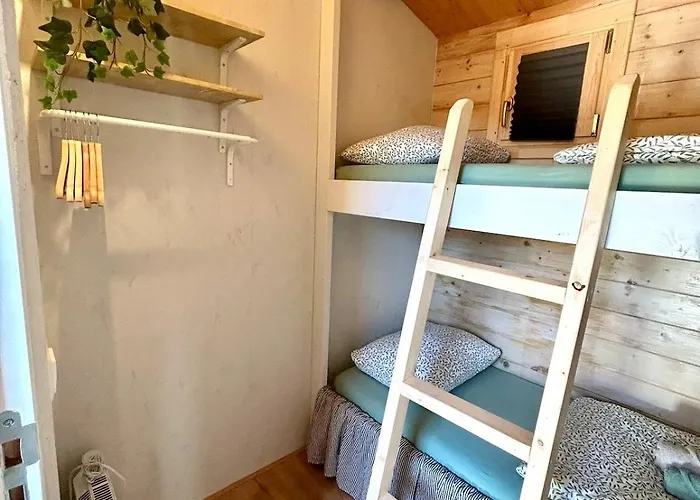 펜션 New Charming Scandinavian Eco House With Garden And Jacuzzi Vijfhuizen